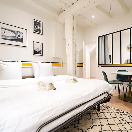 Mbm - Marais Apartment